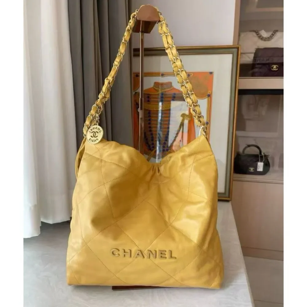 Chanel Women Pre-Loved Bag Very Good Condition